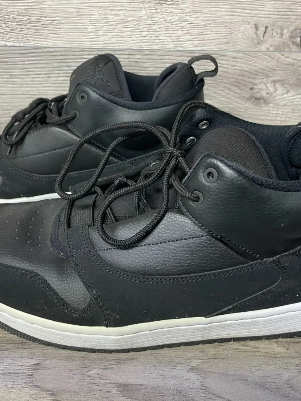 Nike Air Jordan Fadeaway Mens High Top Sneakers: Black/White: Size 10